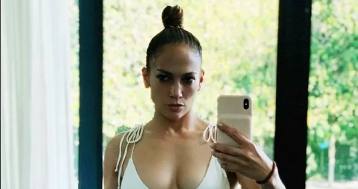 Nakon &scaron;to je odu&scaron;evila na Super Bowlu, pojavila se fotka J.Lo u bikiniju