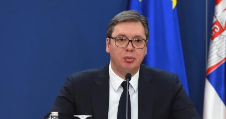 Vučić: Neću uzeti 100 eura