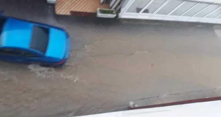 (VIDEO) Neviđeno nevrijeme pogodilo ZDK: Najgore je bilo u Jelahu kod Te&scaron;nja