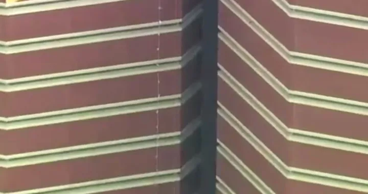 (VIDEO) Kao u filmovima: Iz zatvora pobjegao uz pomoć čaršafa