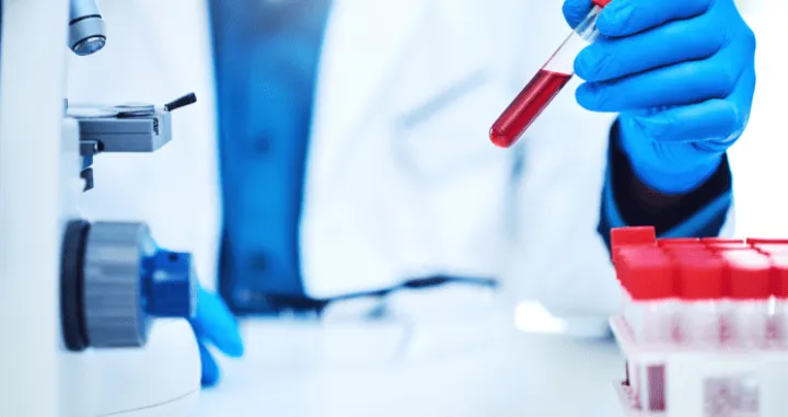 Srbija uvodi besplatno PCR testiranje za studente i učenike