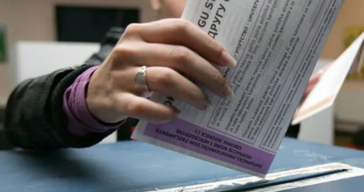 Osam imena, jedno mjesto