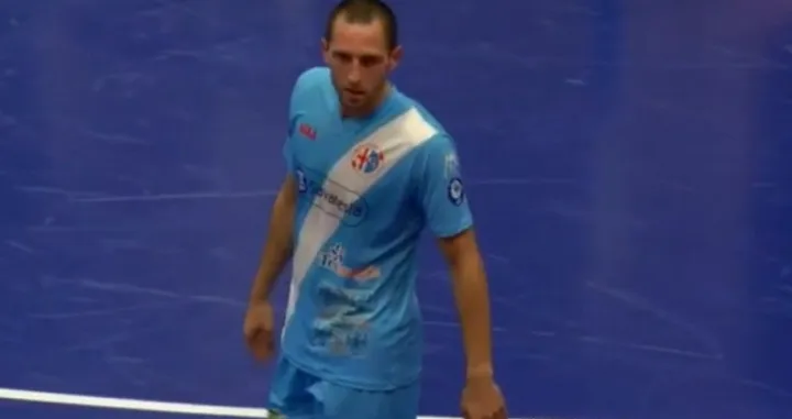 (VIDEO) Pogodak koji morate pogledati: Bh. reprezentativac na debiju postigao spektakularnu golčinu