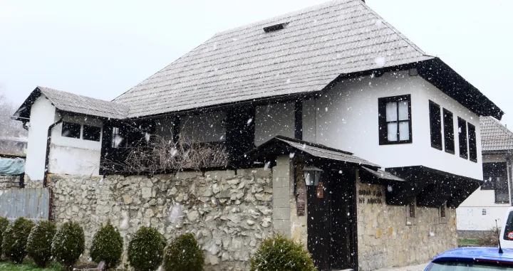 Rodna kuća Ive Andrića u Travniku / Muhamed Tunović