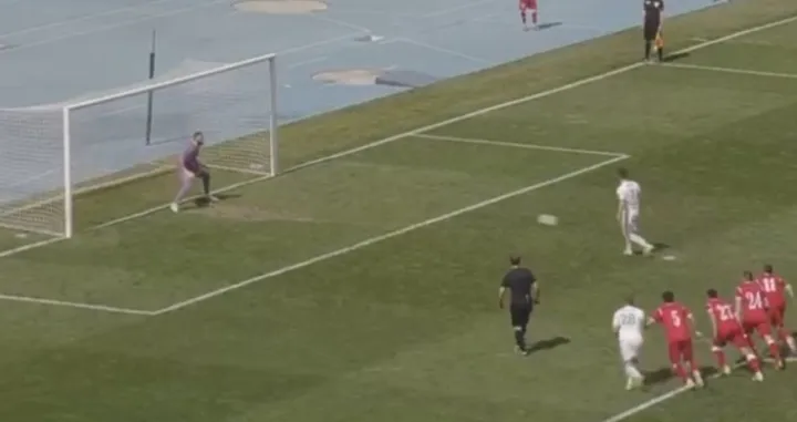 (VIDEO) Dečko, mora&scaron; jo&scaron; da vježba&scaron;: Makedonac autor najgore izvedene panenke svih vremena