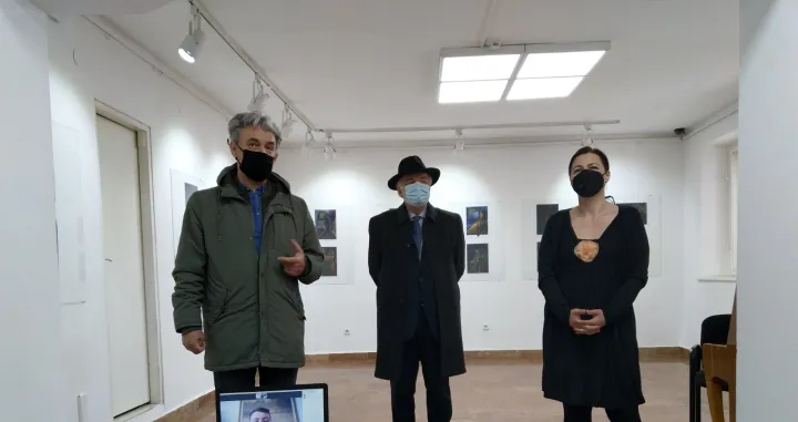 Otvorena izložba &ldquo;Orkestar&rdquo; Tatjane Burzanović: Živi u svojim pjesmama i pričama