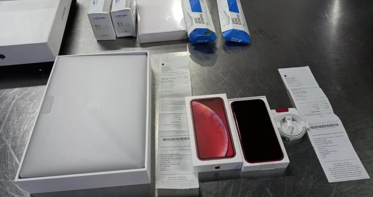 Predmeti koje su oduzeli carinici/UIO/