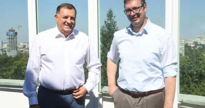 (VIDEO) Vukanović razotkriva: &Scaron;ta je pozadina spina o ćirilici, srpskoj zastavi i jedinstvu