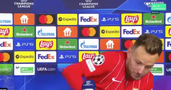 (VIDEO) Hrvat nakon utakmice protiv Wolfsburga doživio pravu neugodnost: Navijač Rakitića gađao ča&scaron;om pive