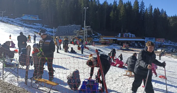 (FOTO) U blizini Sarajeva "niklo" je prestižno skijali&scaron;te: Izgradnja apartmana, vje&scaron;tačko osnježivanje i vraćanje europskih takmičenja u BiH