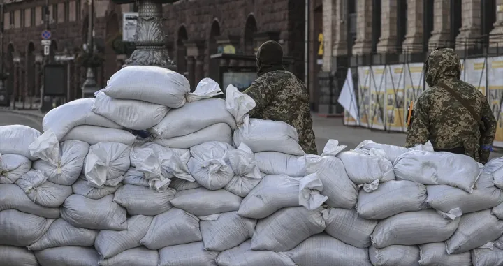 Kijevljani počeli izlaziti u šetnje/Anadolija/
