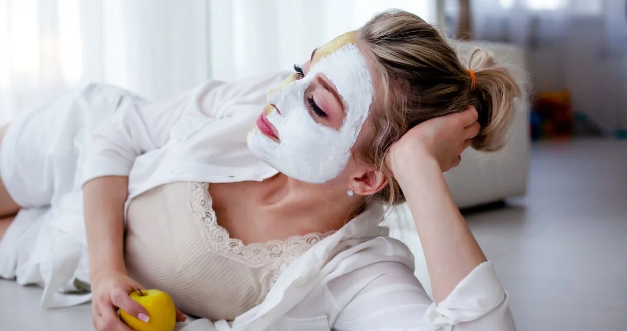 maska za lice jabuka/