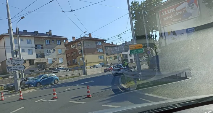 Policijski službenici na terenu/ Oslobođenje/