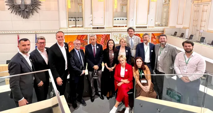 Savez bh. udruženja u Austriji "Consilium Bosniacum", Austrijski parlament/Facebook