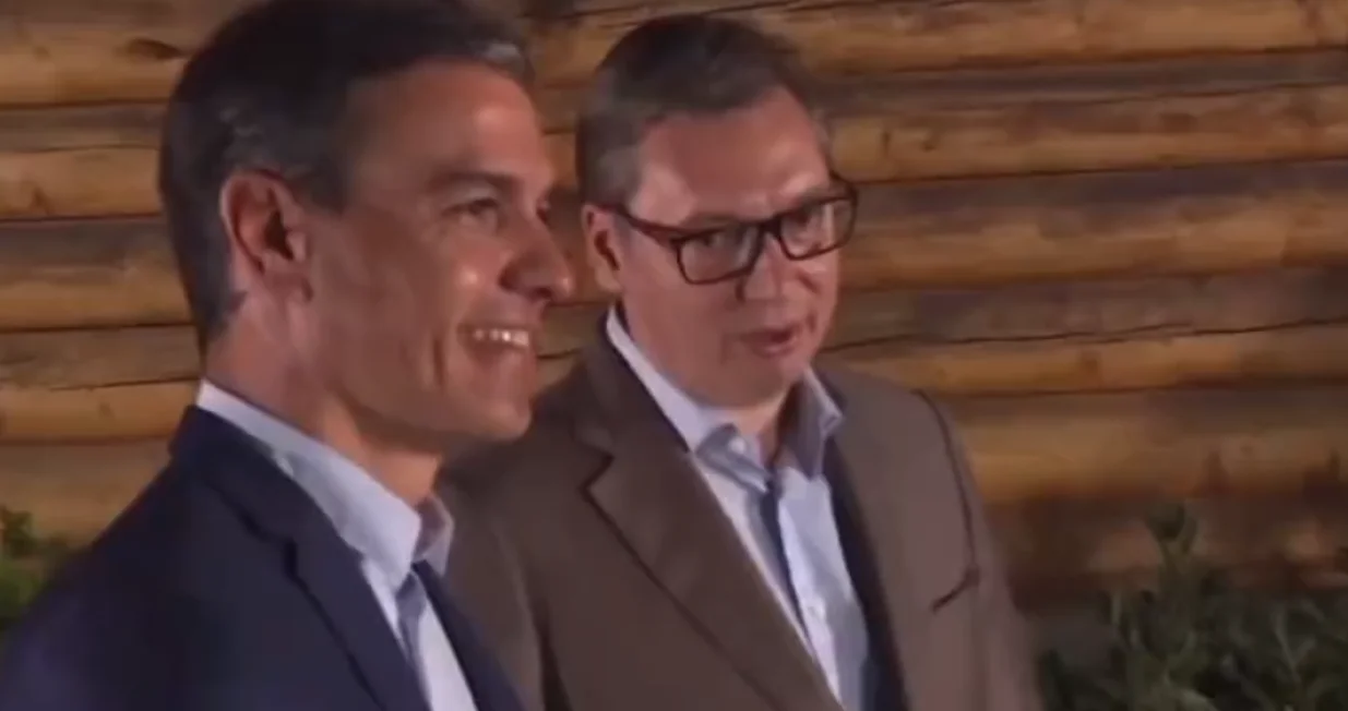 aleksandar vučić i pedro sanchez/