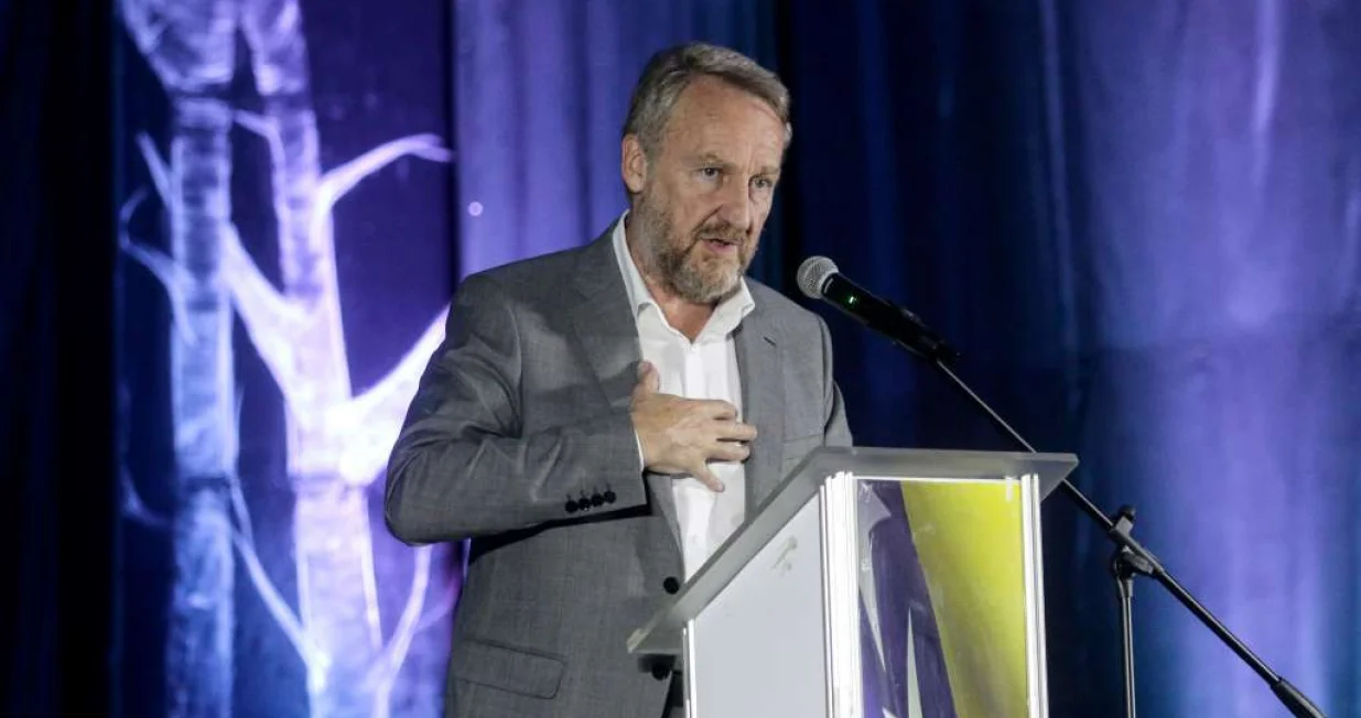 bakir izetbegović fena/