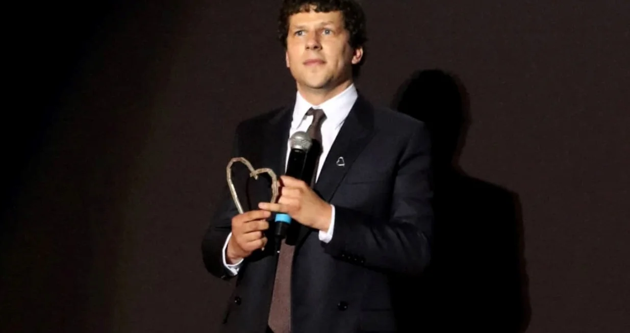 jesse eisenberg/Didier Torche