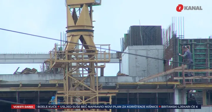 strana ulaganja<br>/