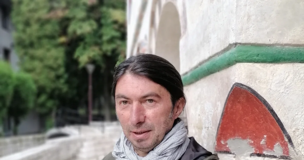 Enes &Scaron;krgo, glavni urednik izdavačke kuće Dram radosti iz Travnika