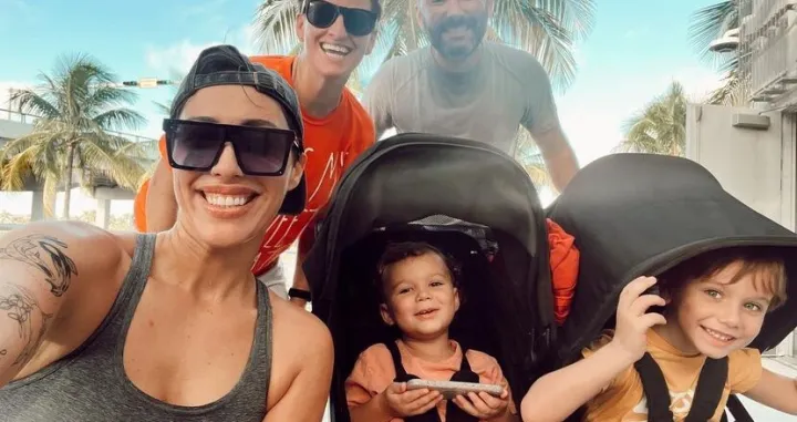 Velika, sretna porodica/ Fruits of Motherhood/