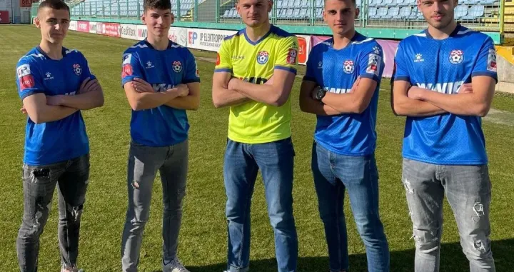 Kre&scaron;imir Medić<br>Gojko Jelić<br>Ante Sli&scaron;ković<br>Filip Taraba <br>Josip Jelić