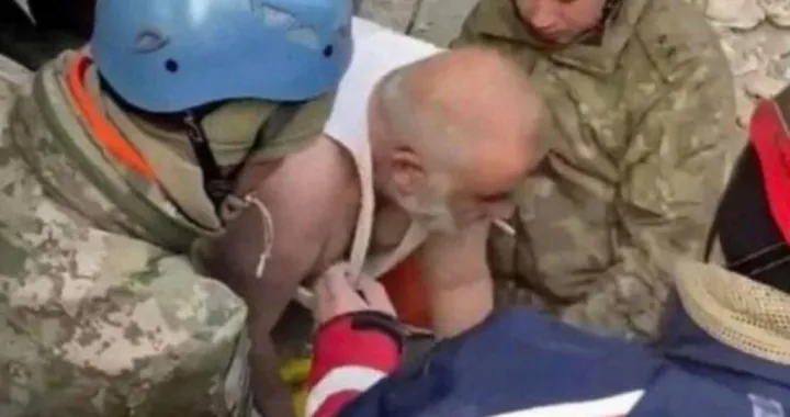 Mu&scaron;akarac s cigaretom/Screenshot/