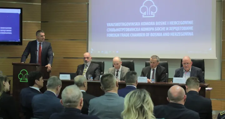 Forum o temi "Efekti ulaska Republike Hrvatske u Schengen iz ugla ekonomske suradnje HR/EU &ndash; BiH"/Senad Gubelić