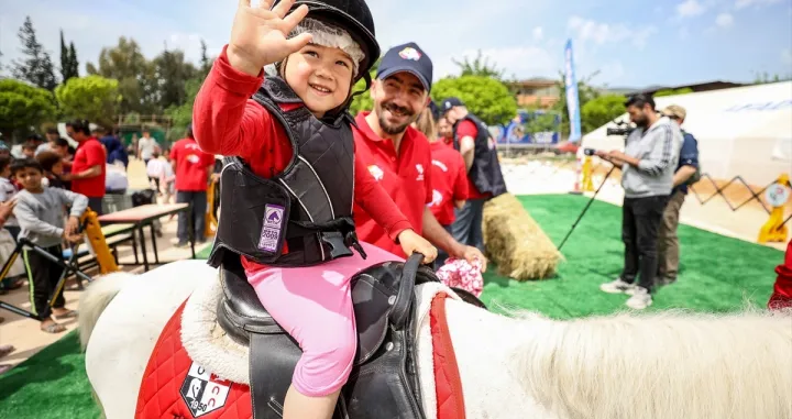 Poniji i djeca, Hatay (Turska), Džokej klub Turske/Anadolija