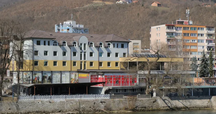 Goražde specijal prilog grad panorama tabla centar/Senad Gubelić