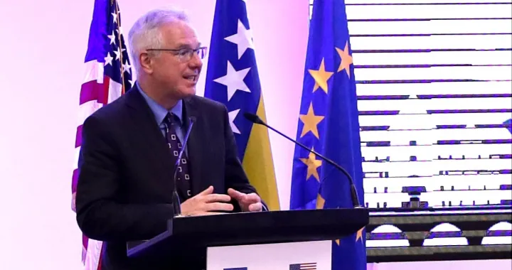 Sastanak &scaron;efa Delegacije EU u BiH i specijalnog predstavnika EU u BiH ambasadora Johanna Sattlera i ambasadora SAD-a u BiH Michaela Murphyja s predstavnicima vlasti FBiH - izjave/Didier Torche 