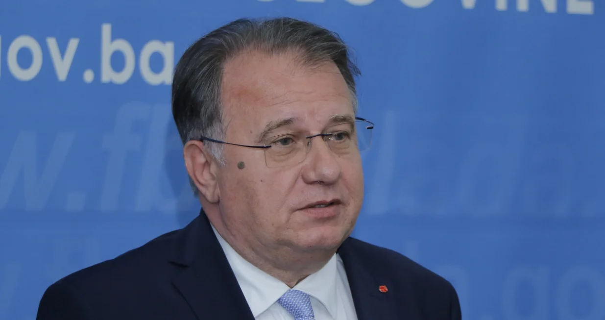 Sjednica Vlade Federacije BiH izjave premijer fbih Nermin Nikšić fup/Senad Gubelić