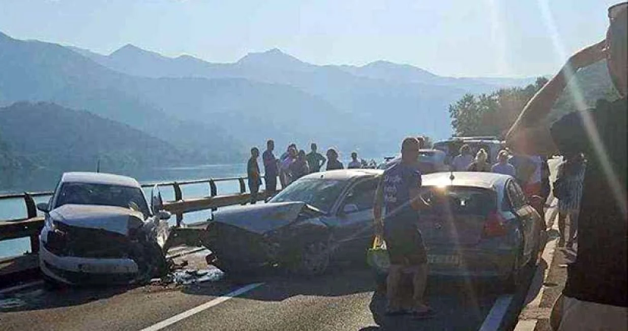 / Dru&scaron;tvene mreže/