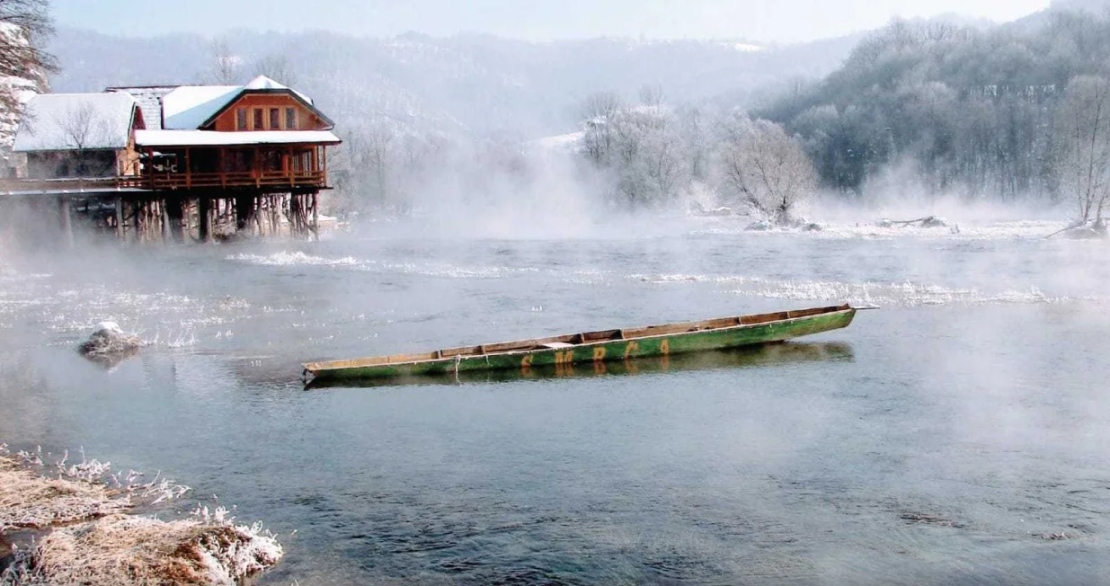 SAID MULALIĆ - BOAT ON THE FROZEN RIVER/