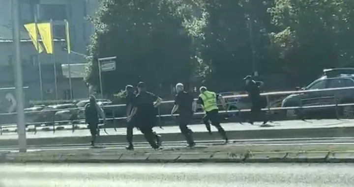 Muškarac bježi od policije/ Klix.ba/