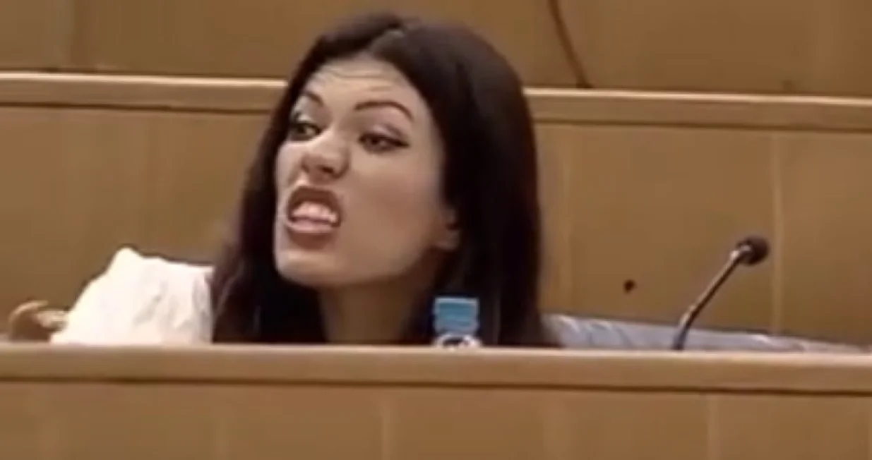 Vulić: Možete li se pogledati u ogledalo?/