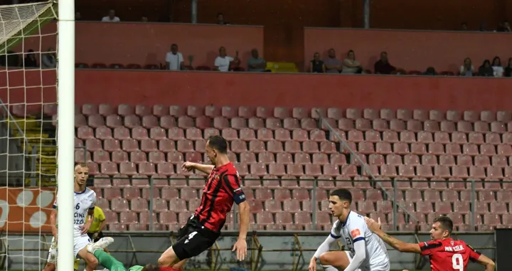 Čelik - Radnik Hadžići<br>Ajdin Koba&scaron;ević <br>Kenan Horić<br>Alem Mujezinović<br>Amar Sabljica <br>Aladin Isaković 