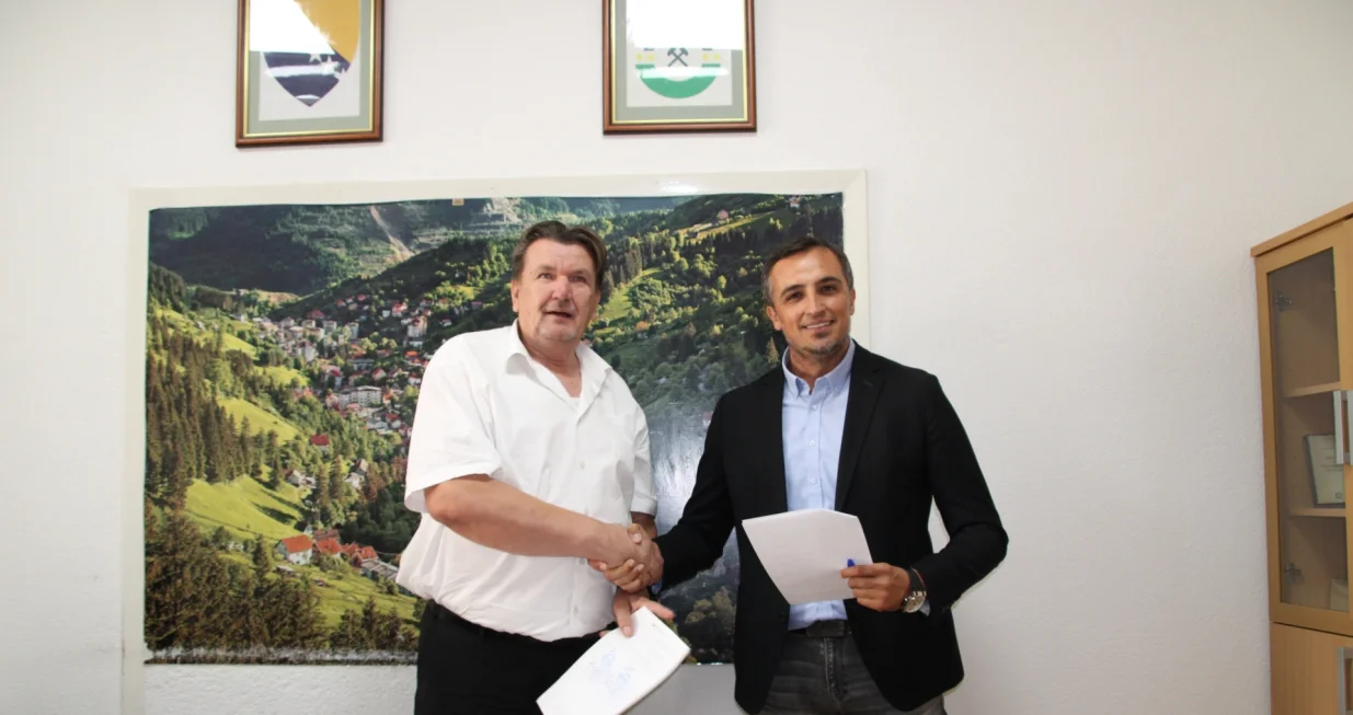 Zdravko Maro&scaron;ević i Alem Logo/