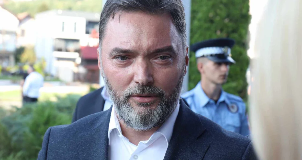 staša košarac/Senad Gubelić