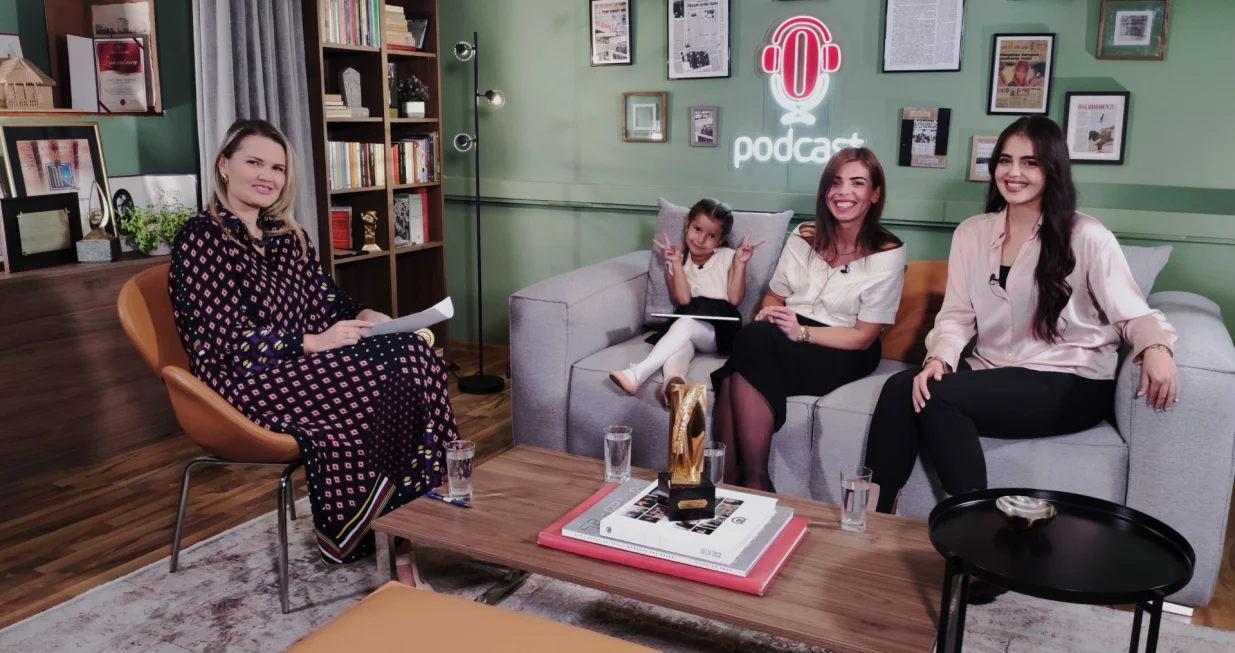 SuperMama o ekranizmu/