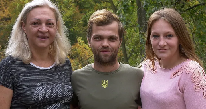 elmedin karić ima dvije supruge/