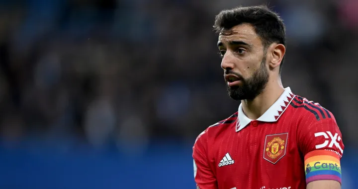 epa10259220 Manchester United's Bruno Fernandes reacts during the English Premier League soccer match between Chelsea FC and Manchester United in London, Britain, 22 October 2022. EPA/DANIEL HAMBURY EDITORIAL USE ONLY. No use with unauthorized audio, video, data, fixture lists, club/league logos or 'live' services. Online in-match use limited to 120 images, no video emulation. No use in betting, games or single club/league/player publications