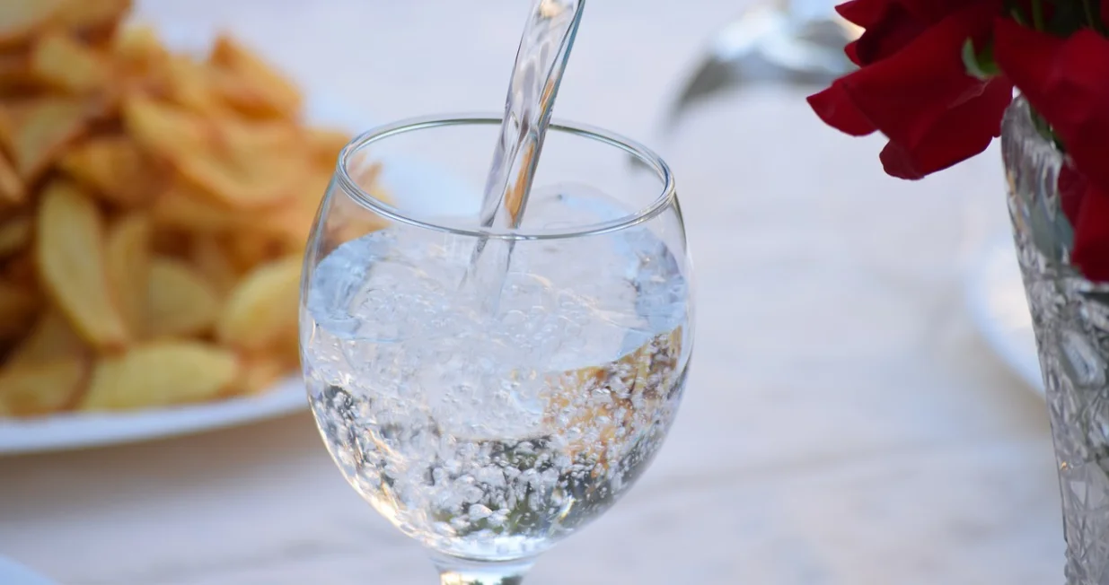 mineralna voda, kisela voda/Pixabay