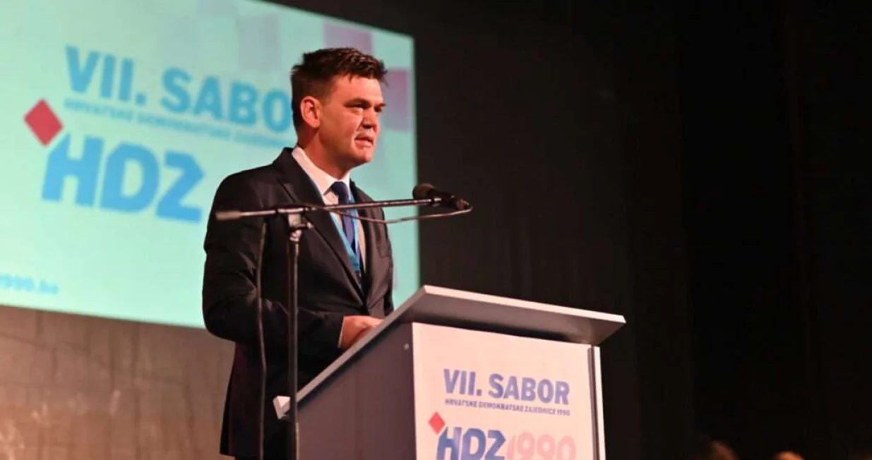 Ilija Cvitanović/Fena