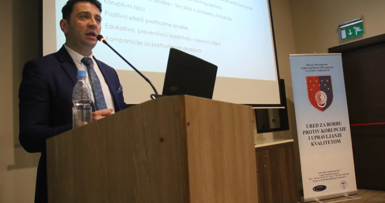 Prezentacija Analize antikorupcijskog okruženja u javnom sektoru Kantona Sarajevo za 2021. godinu u organizaciji Ureda za borbu protiv korupcije KS<br>Erduan Kafedžić/Senad Gubelić
