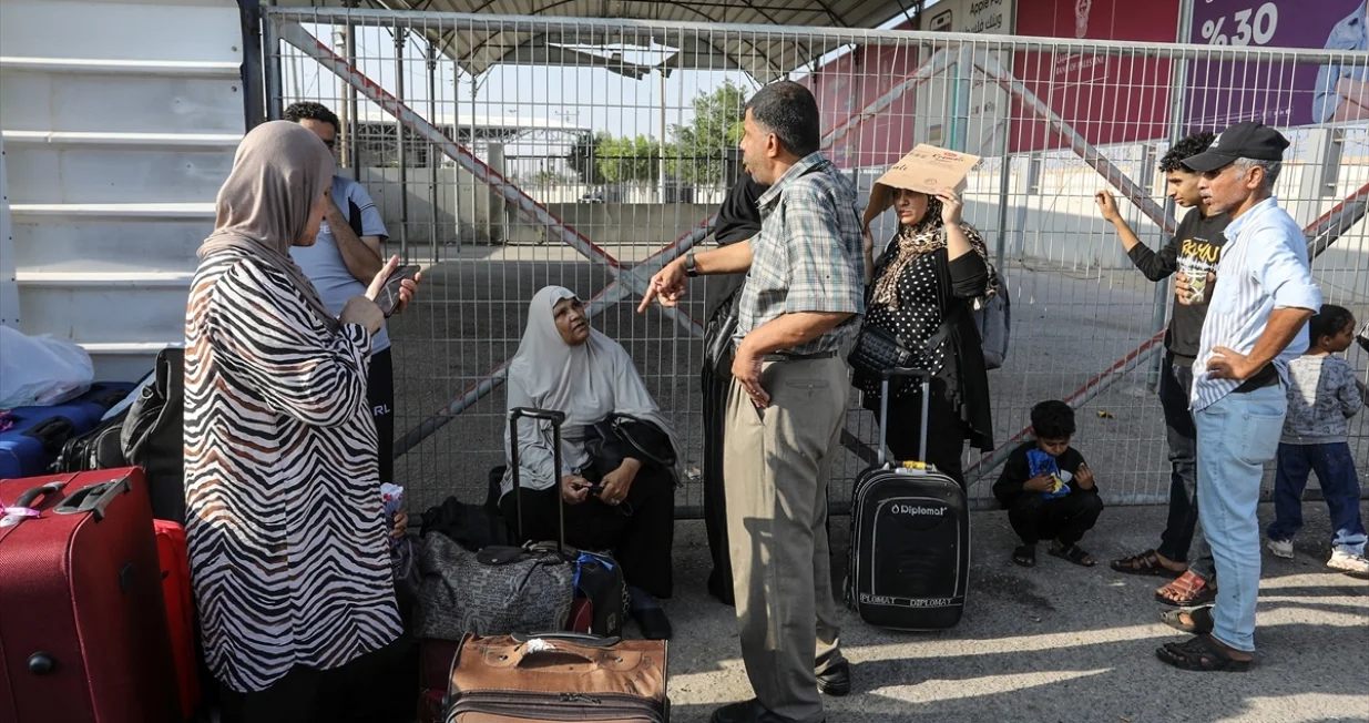 Granični prelaz Rafah (Egipat), otvorena granica za povrijeđene u Gazi, Gaza, Pojas Gaze, Palestina, izraelski napadi/Anadolija