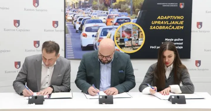 adaptivno upravljanje/