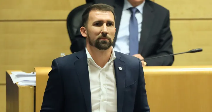 Sjednica Predstavničkog doma Parlamenta Federacije Bosne i Hercegovine vojska/Senad Gubelić