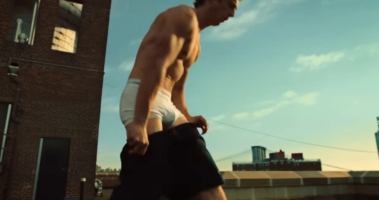 Žene širom svijeta 'izvan sebe' zbog nove reklame Calvin Klein-a/Youtube/@calvinklein