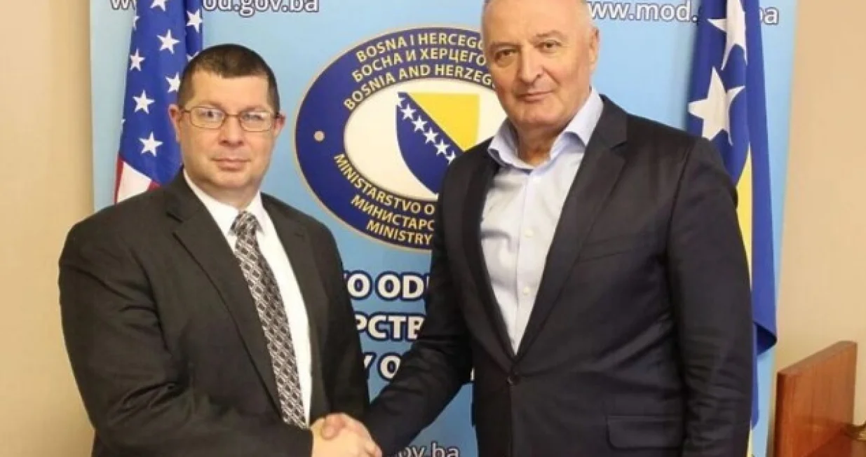 Zukan Helez i Eric Adams/