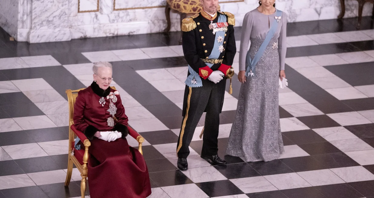 epa10387096 Queen Margrethe II of Denmark (L) is flanked by Crown Prince Frederik (C) and Crown Princess Mary (R) as she presides the traditional New Year's levee for the diplomatic corps at Christiansborg Palace in Copenhagen, 03 January 2023. The Queen was wearing a new levee dress, which the Craftsmen's Association in Copenhagen presented to Her Majesty on the occasion of her government's jubilee in 2022. The Queen always wears a so-called levee dress at this traditional New Year's event in January. The new dress replaces the former royal blue levee dress, which Her Majesty received more than 25 years ago. EPA/Liselotte Sabroe DENMARK OUT/Liselotte Sabroe